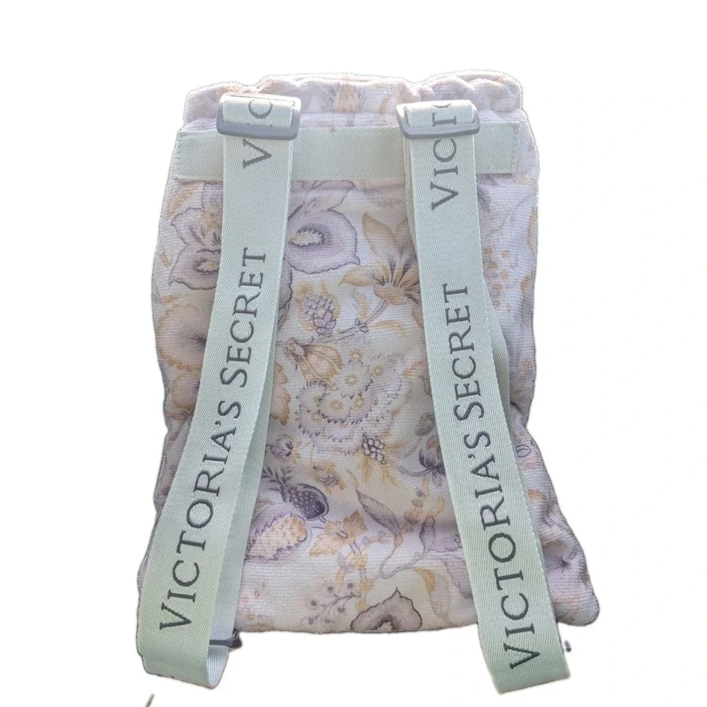 Victoria's Secret 2-in-1 Floral Towel Backpack Convertible Beach Bag NWT